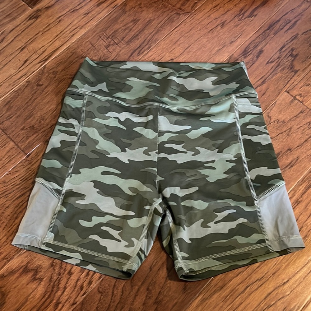 Camo workout biker shorts